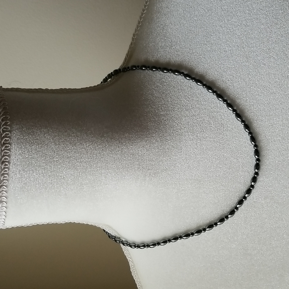 Hematite bead (synthetic) necklace